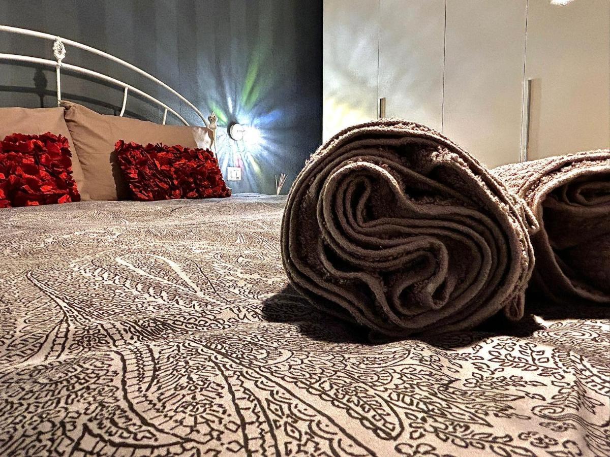 B8 Apartment Бари Экстерьер фото
