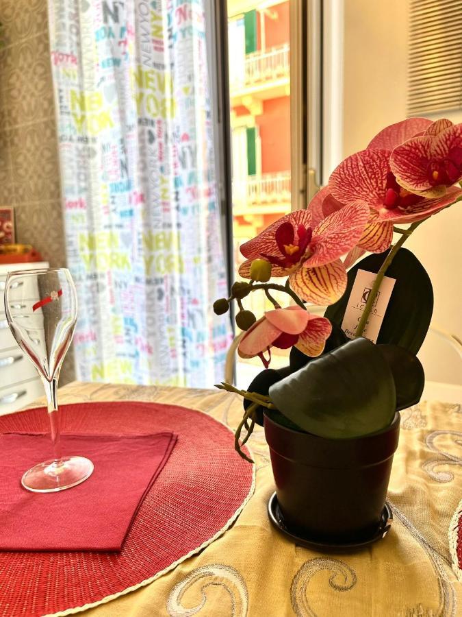B8 Apartment Бари Экстерьер фото