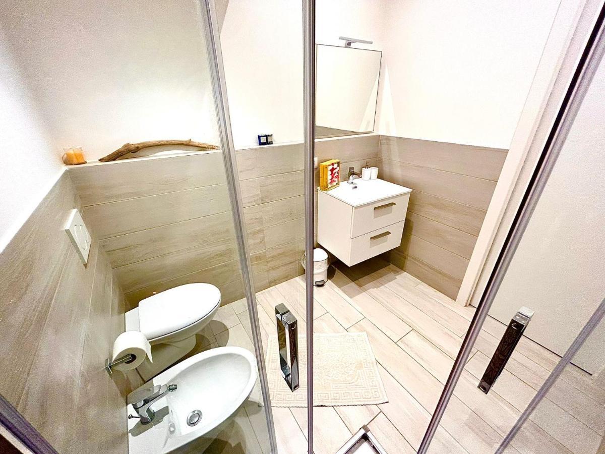 B8 Apartment Бари Экстерьер фото