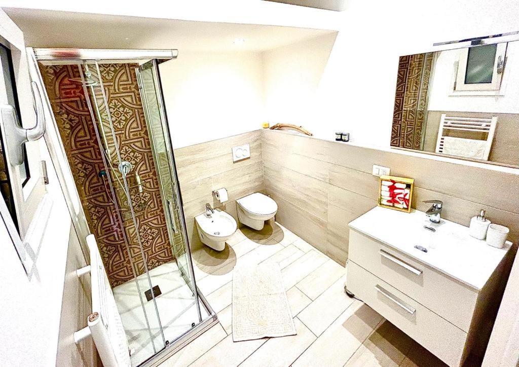B8 Apartment Бари Экстерьер фото