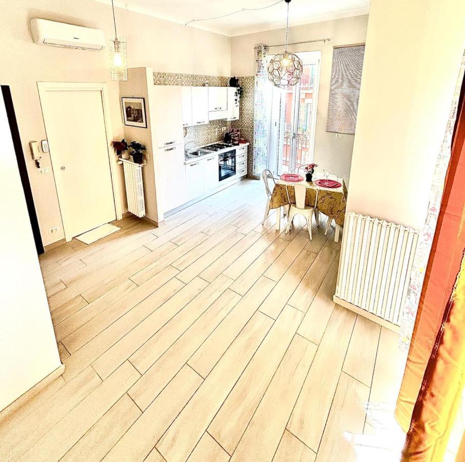 B8 Apartment Бари Экстерьер фото